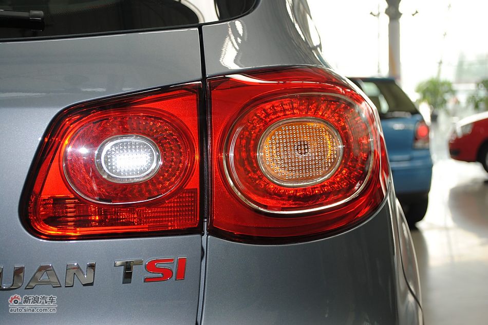 2010;1.8TSIԶ