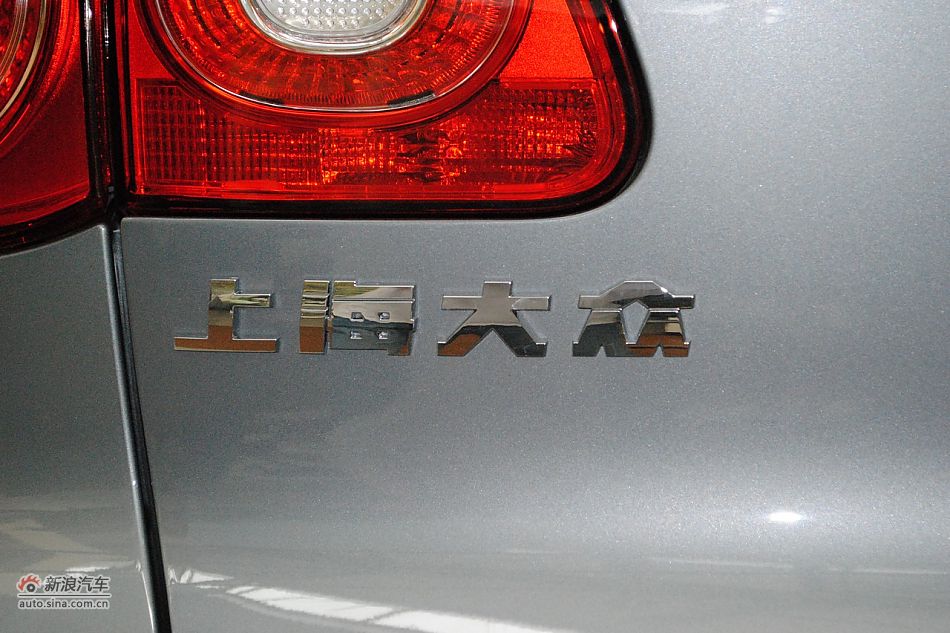 2010;1.8TSIԶ