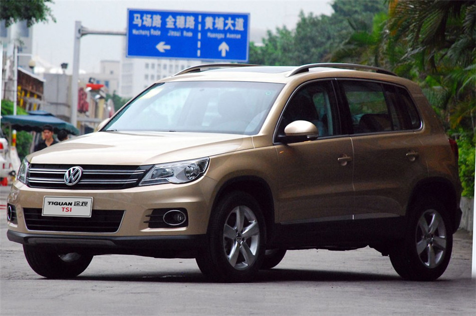 2012 ; 1.8TSI ԶݼӢ 