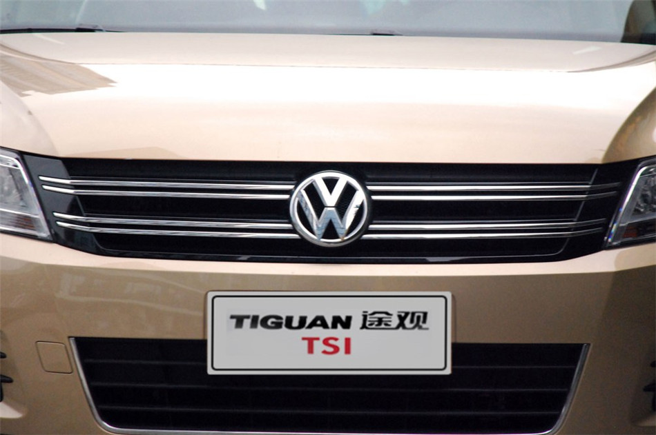 2012 ; 1.8TSI ԶݼӢ 