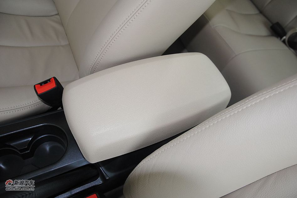 2012B50 1.6Lֶ촰