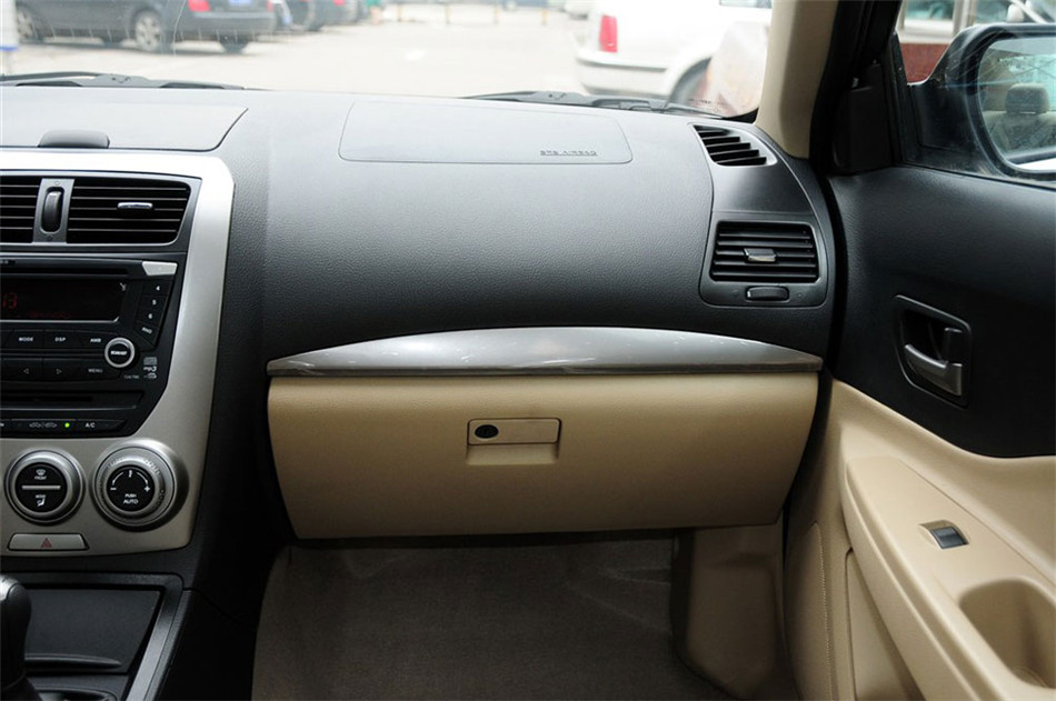 2012 1.6L MT ʱ 