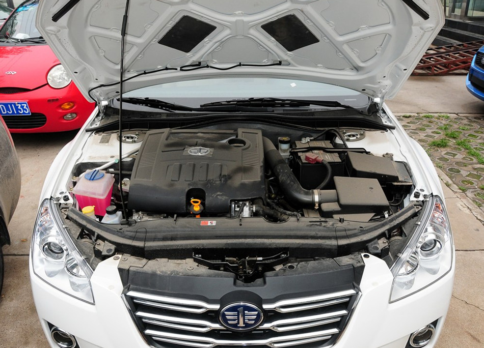 2012 1.6L MT ʱ 