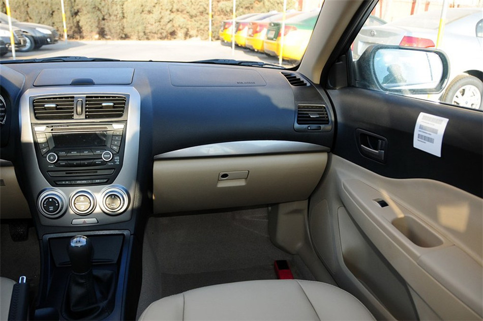 2012 1.6L MT  