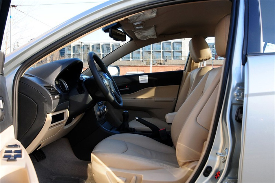 2012 1.6L MT  οռ