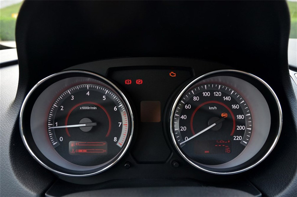 2013 1.6L MT 