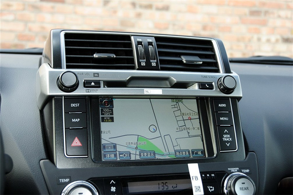 2014 4.0L AT VX NAVI 