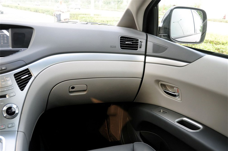 2011 3.6L AT 7 