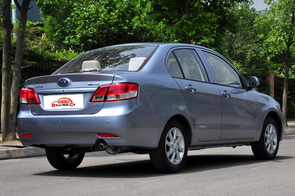 2014 1.3L ֶ 