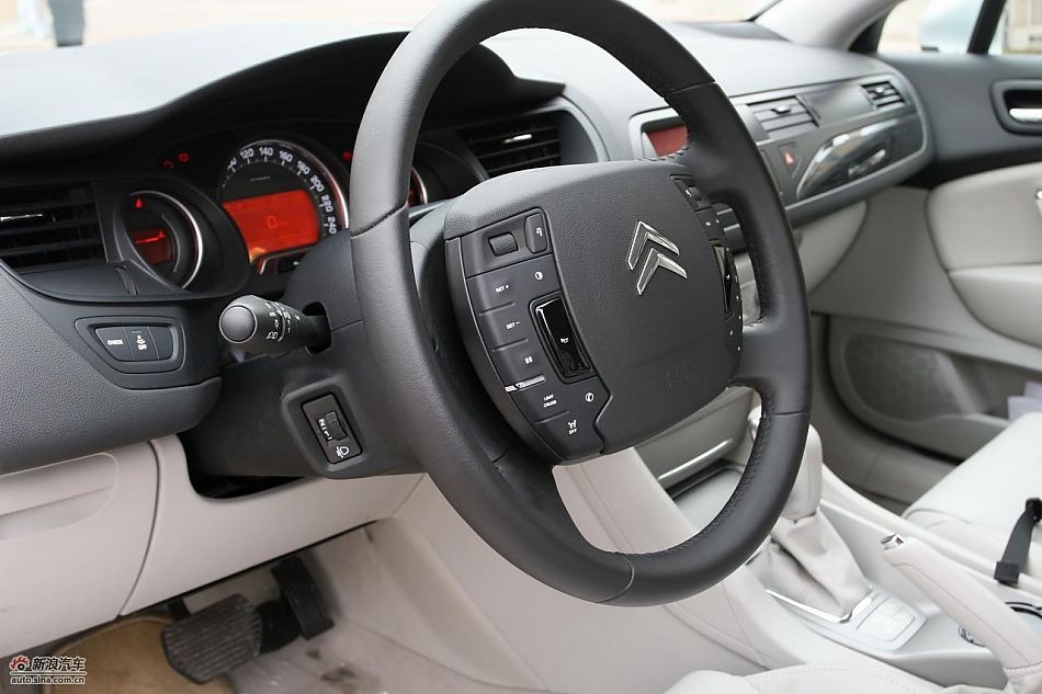 ѩC5 2.3L