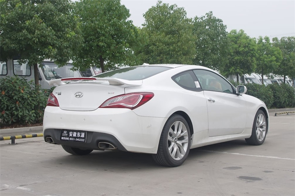 2012Ͷ˹2.0TԶ