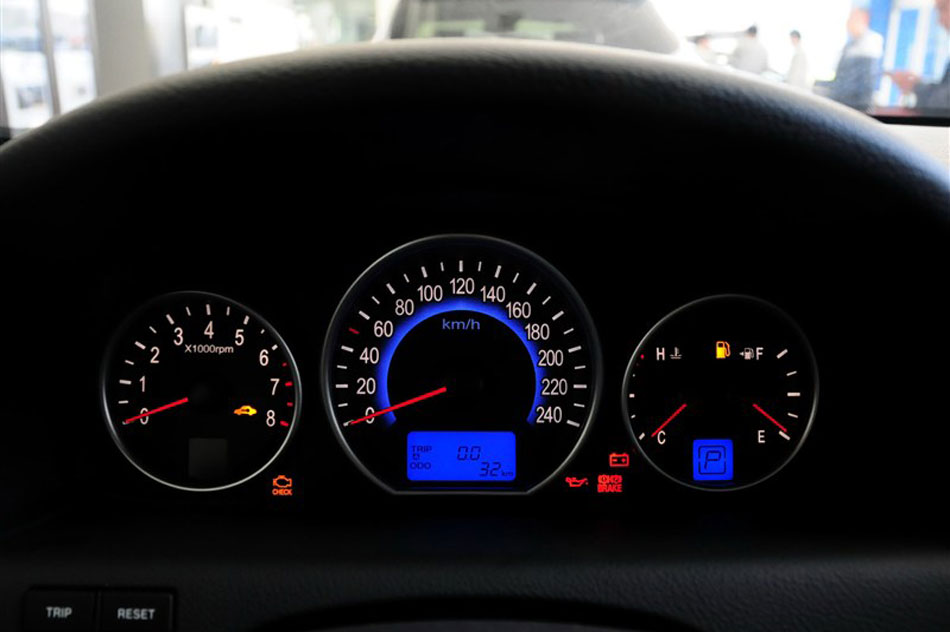 2012άɫ3.8Lʰ