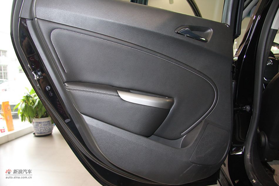 2010ӢXT1.8LԶʱа