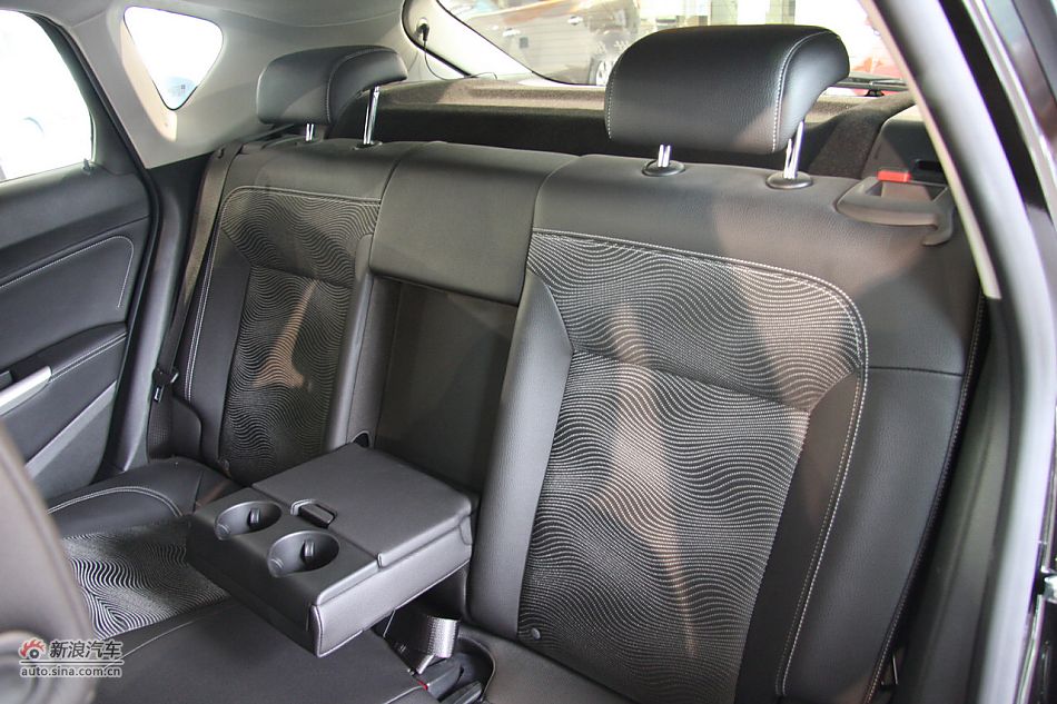2010ӢXT1.8LԶʱа