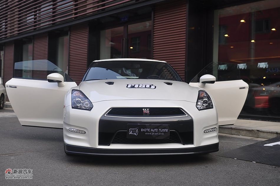 2012ղGT-R
