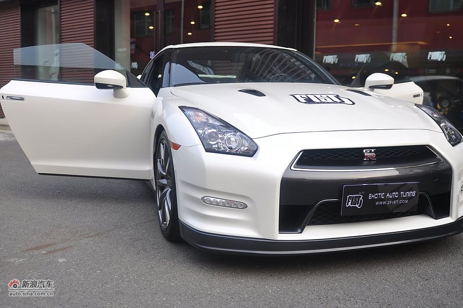 2012ղGT-R