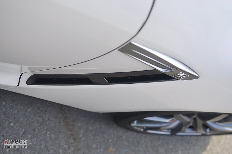 2012ղGT-Rϸ