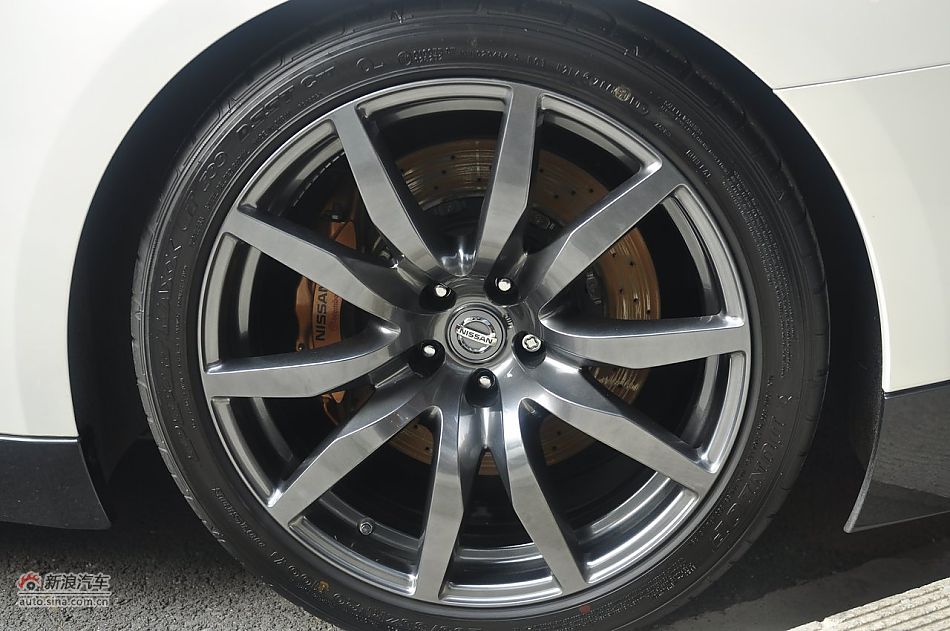 2012ղGT-Rϸ