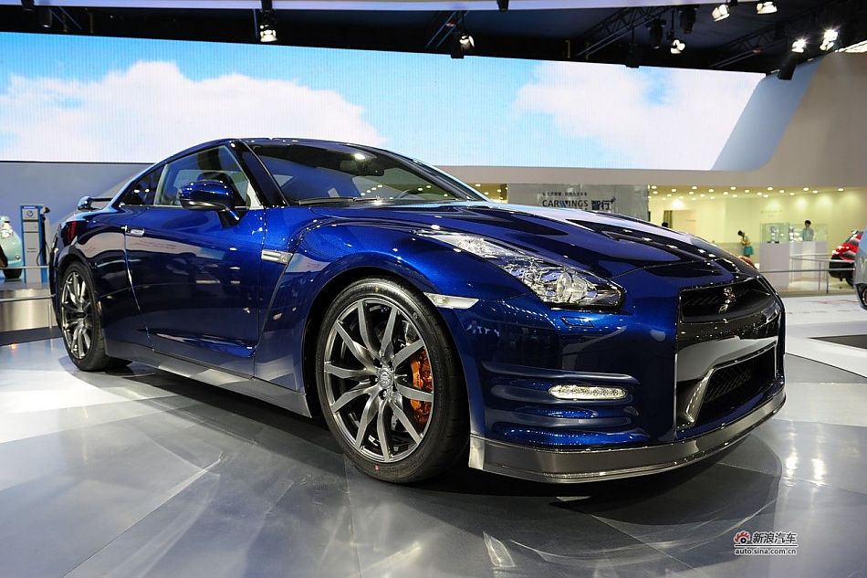 ղGT-R