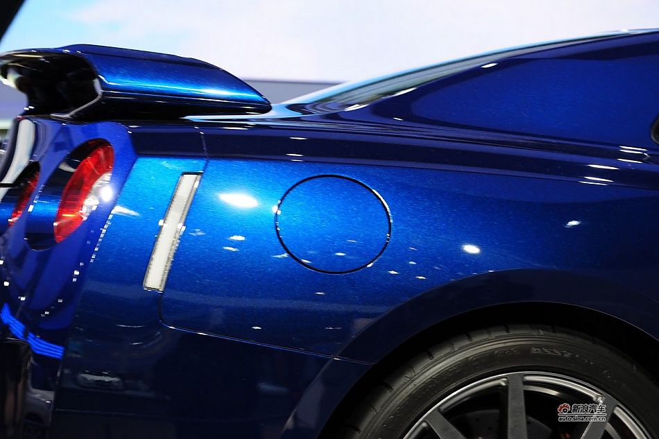ղGT-R