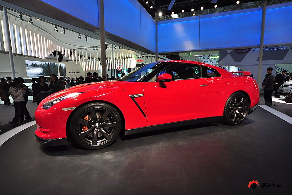 ղGT-R