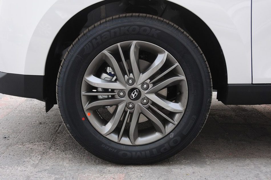 2015 2.0L Զ V ϸ