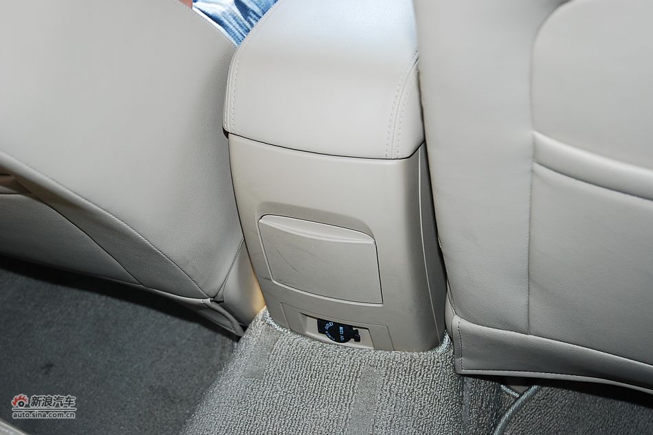 2010350