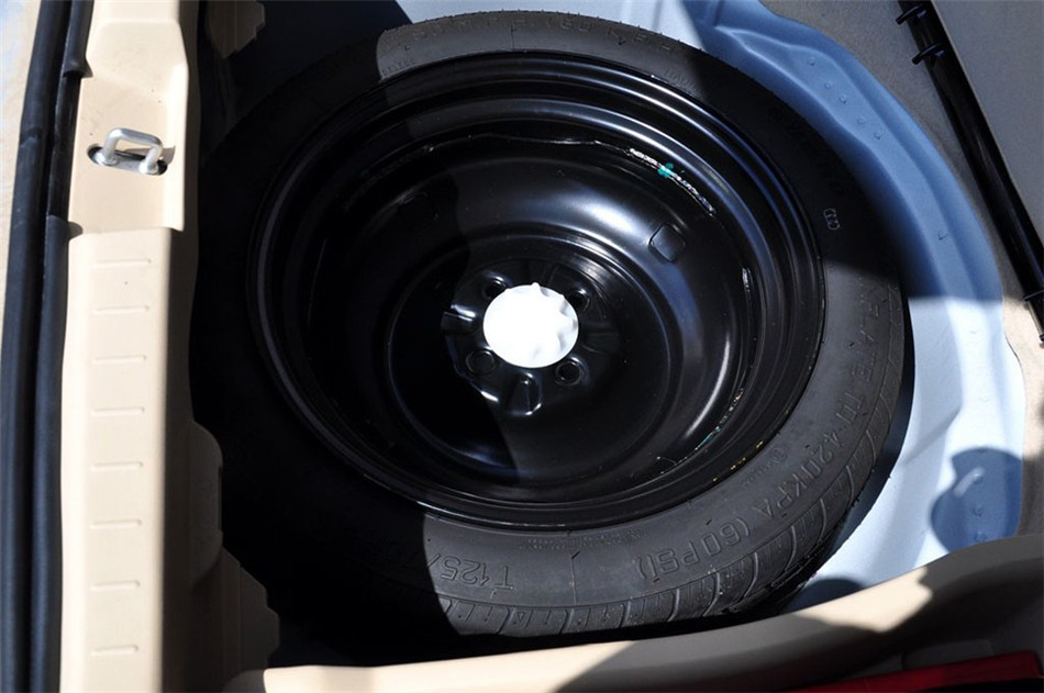  2010 1.3L MT  ϸ