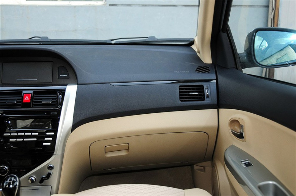 C30 2013 1.5L MT  