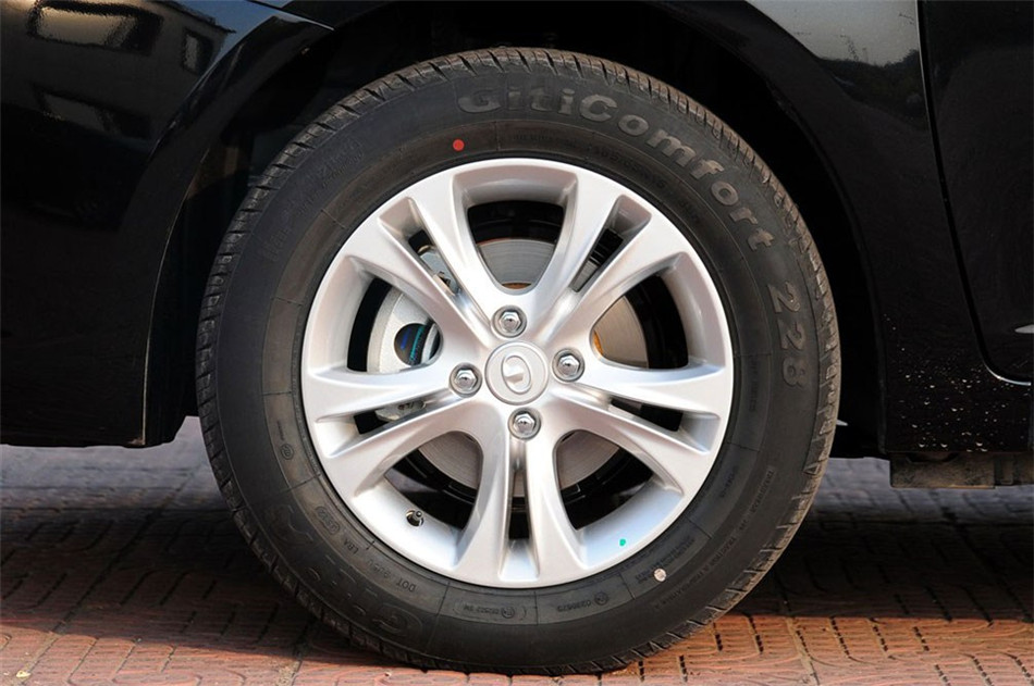 C30 2013 1.5L MT  ϸ