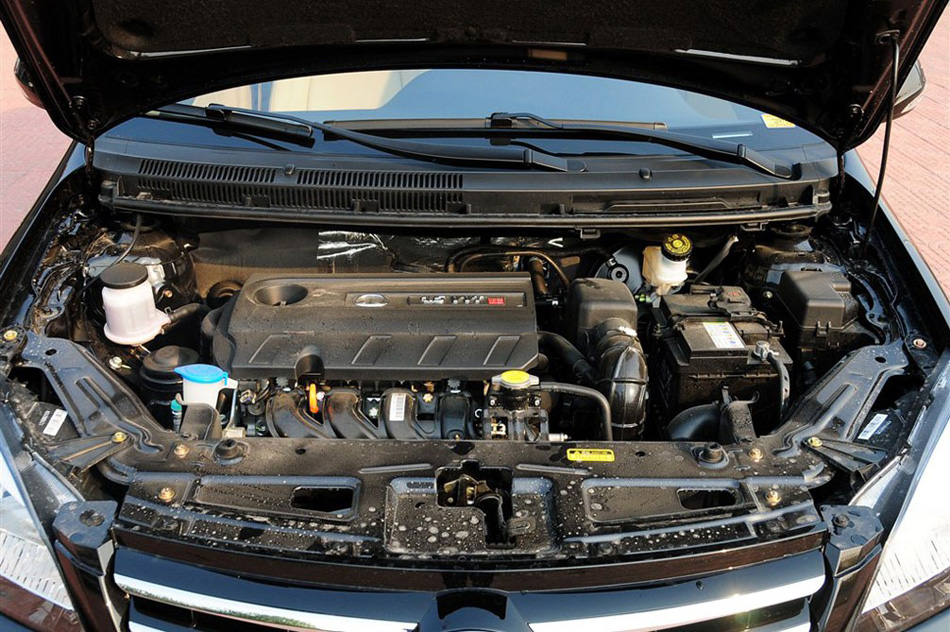 C30 2013 1.5L MT  