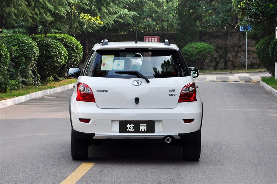 CROSS 2011 1.3L AMT 