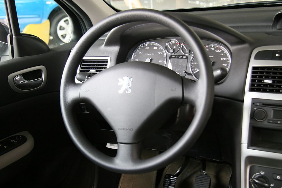 307