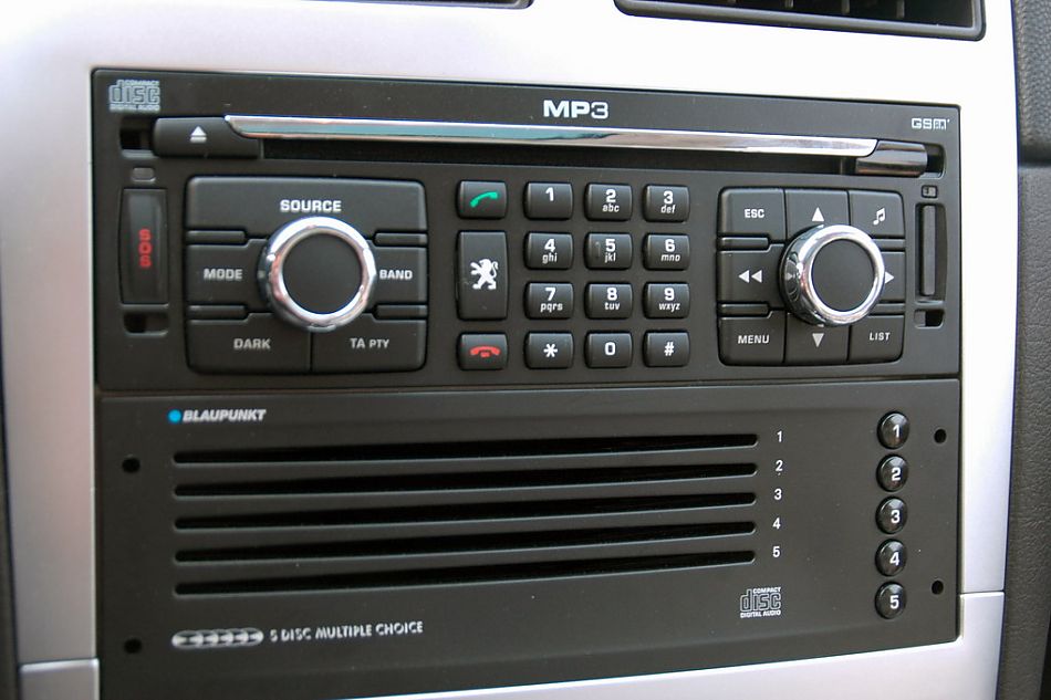 307