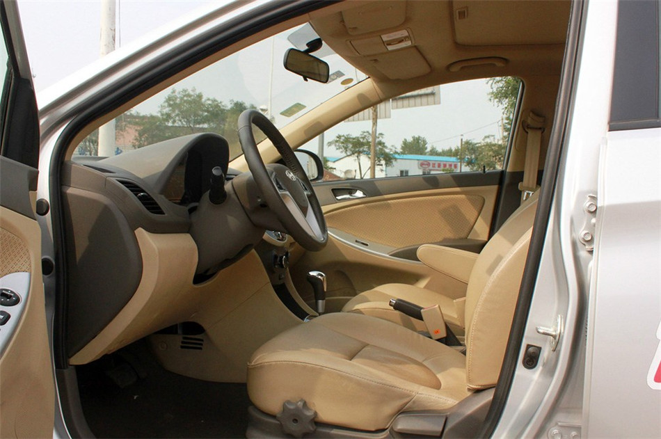 2010ִ1.6GLSԶ