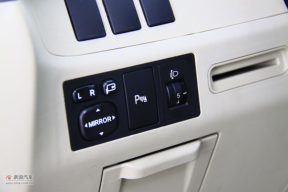 ǵM6