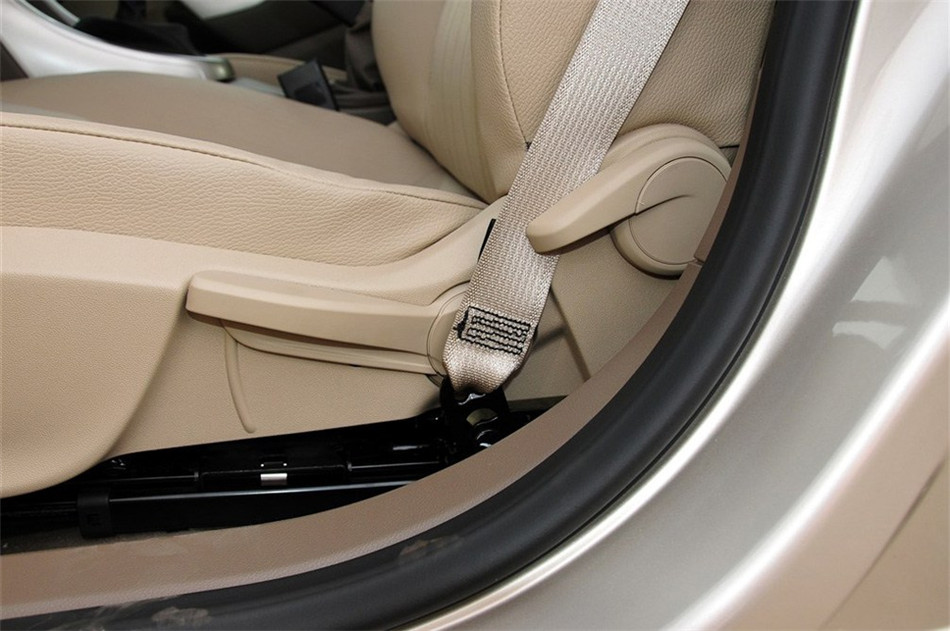2012 1.6L MT 촰 οռ