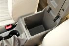 2012款 1.6L MT 舒适天窗版 座椅空间