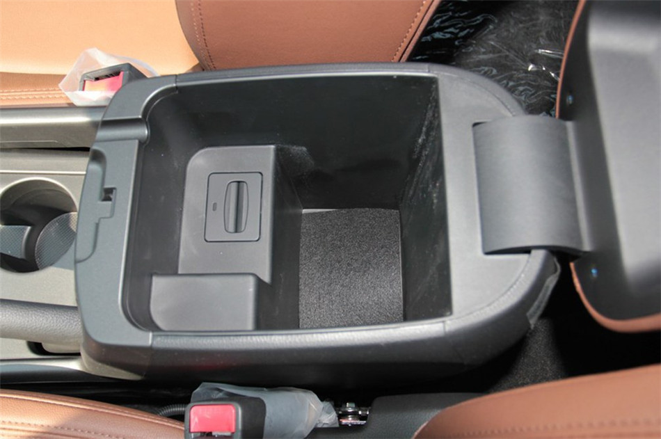  2014 2.0L AT ԶGLS οռ