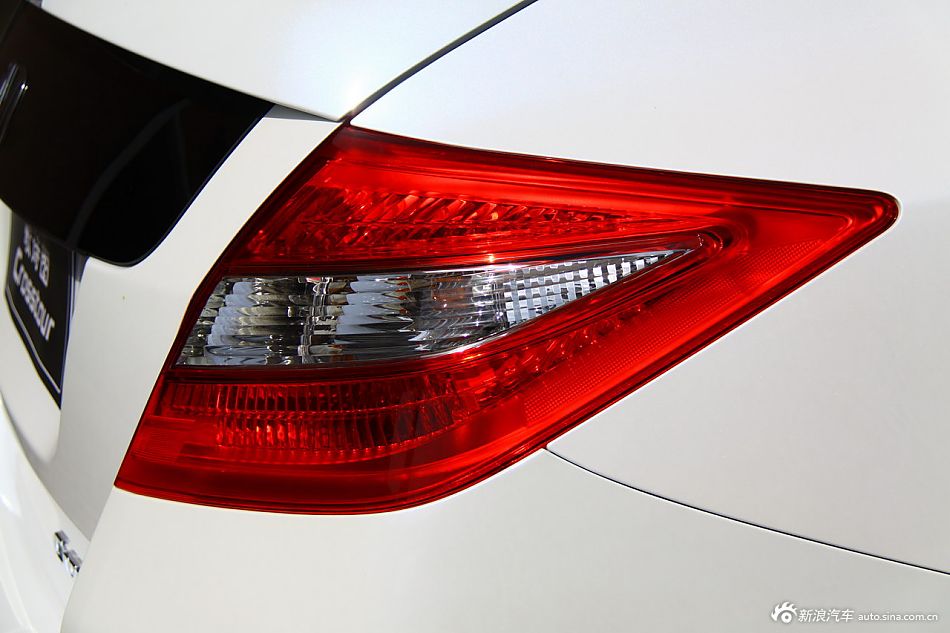 ʫͼ2.4L