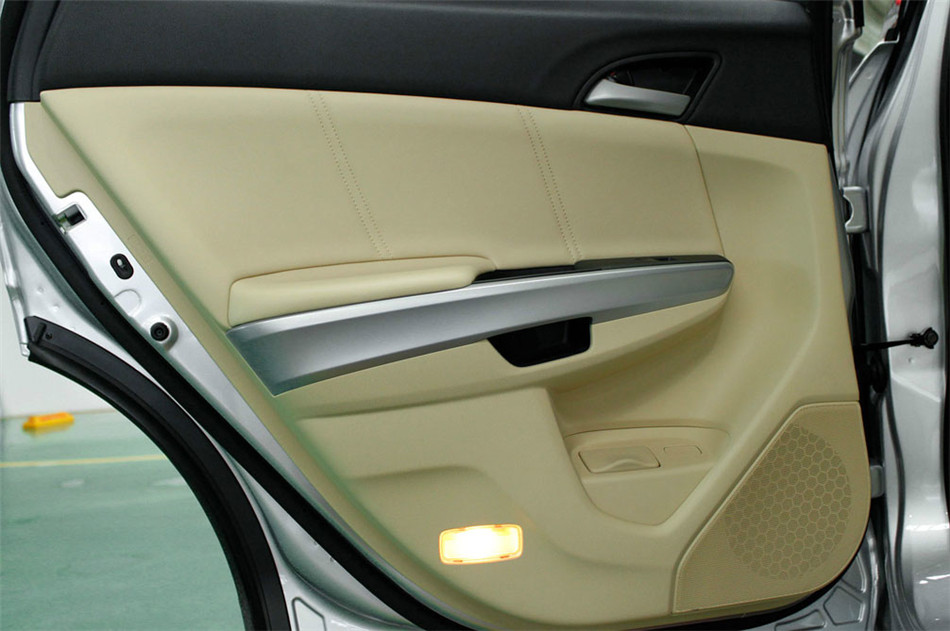 2012ʫͼ2.4LԶ