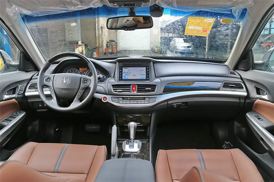 2014 2.4L AT  