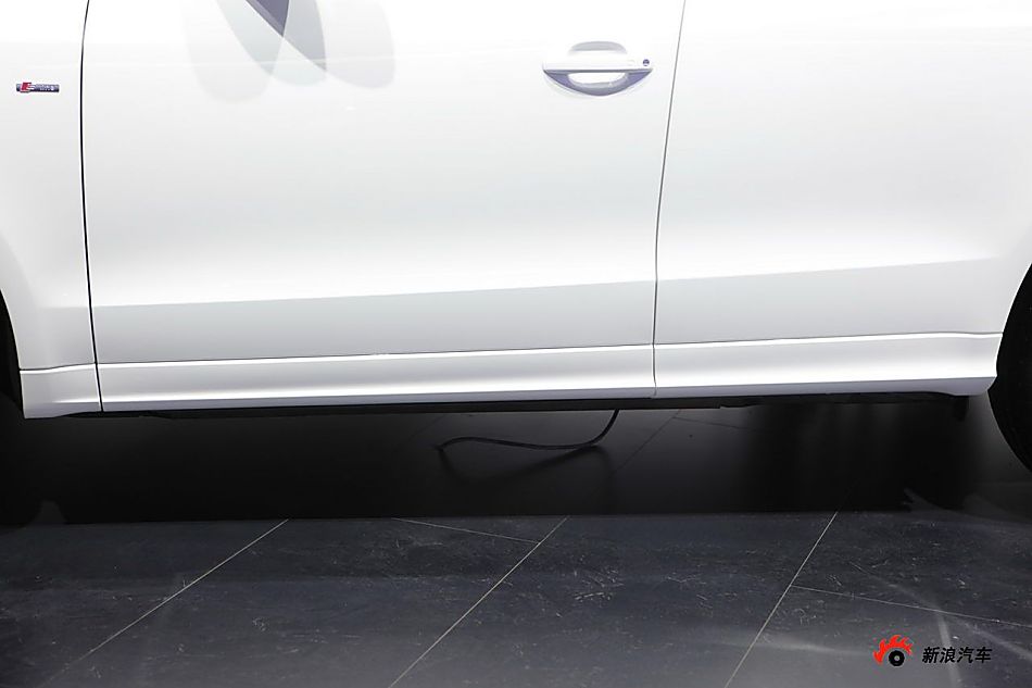 µQ5 3.2 quattro