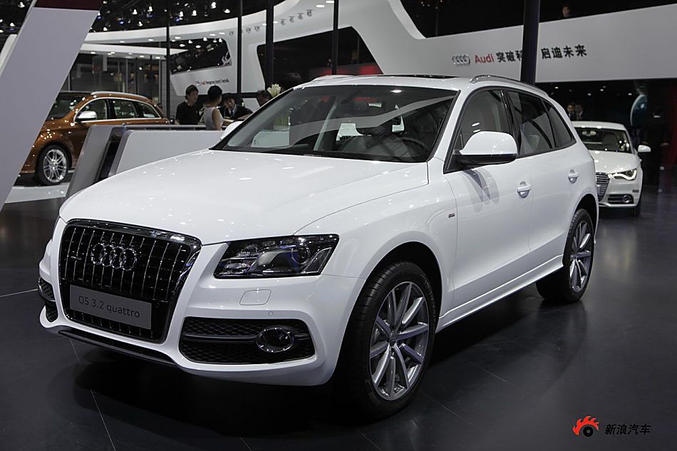 µQ5 3.2 quattro