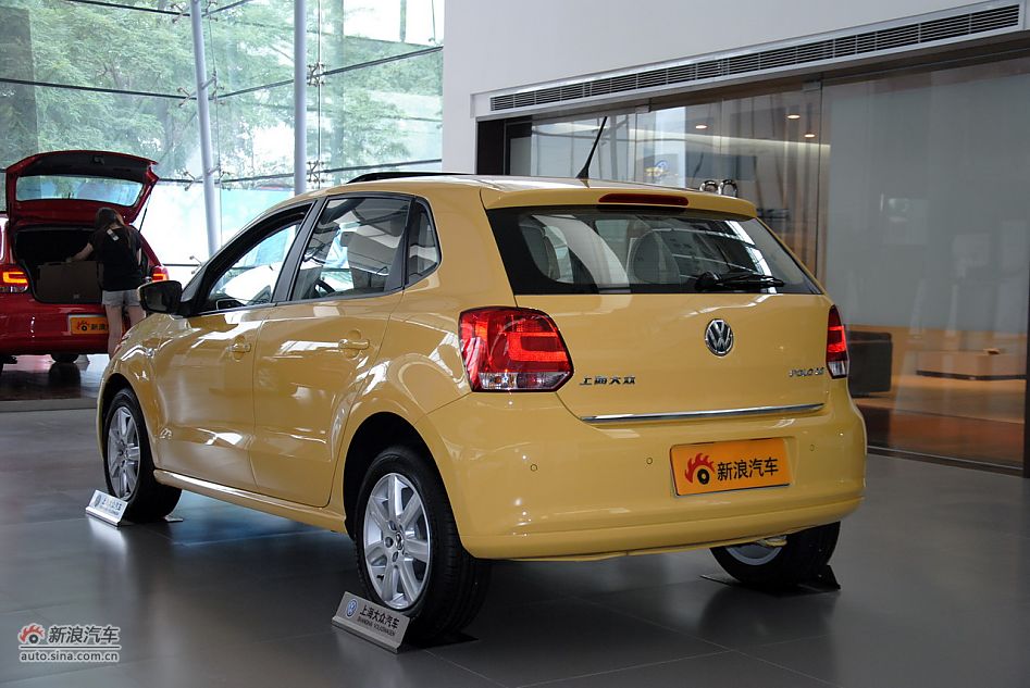 2011POLO¿1.6Զ