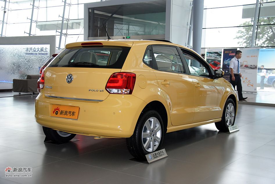 2011POLO¿1.6Զ