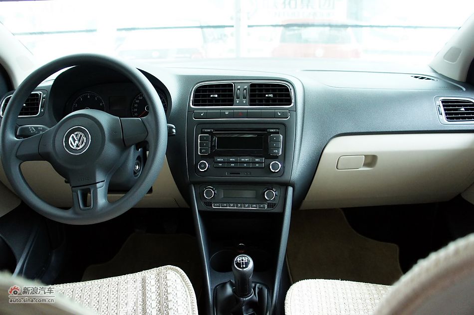 2011POLO