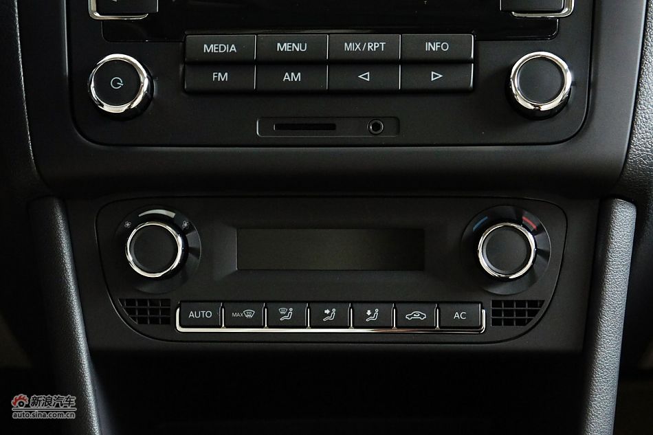 2011POLO