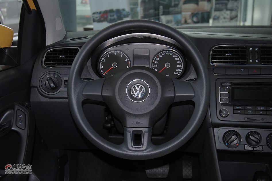 2011POLOа1.4Զ