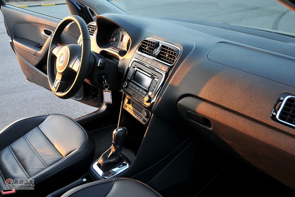 2011POLO¿1.4LԶ